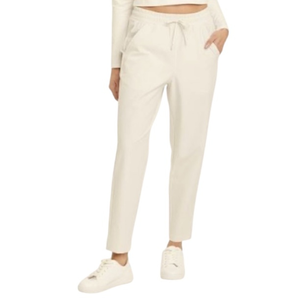 All in Motion Cream Ankle Pants
